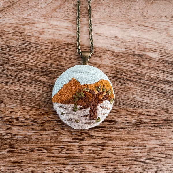 Embroidery necklace | Handmade jewelry | Joshua Tree | Desert vibes | Landscape | Bezel