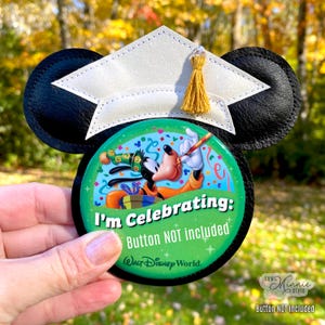 Button Accessory - Graduation - White Hat