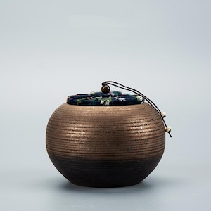 Exquisite Coarse Pottery Tea Canister
