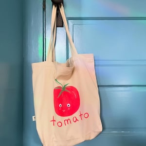 Cute Tomato Tote Bag – Perfect for Farmers Market Adventures!