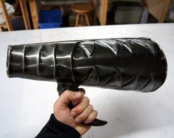 Unique whisper bag, megaphone, mouthpiece for e.g. metal market crier with water buffalo horn - LARP - theater - film - carapace