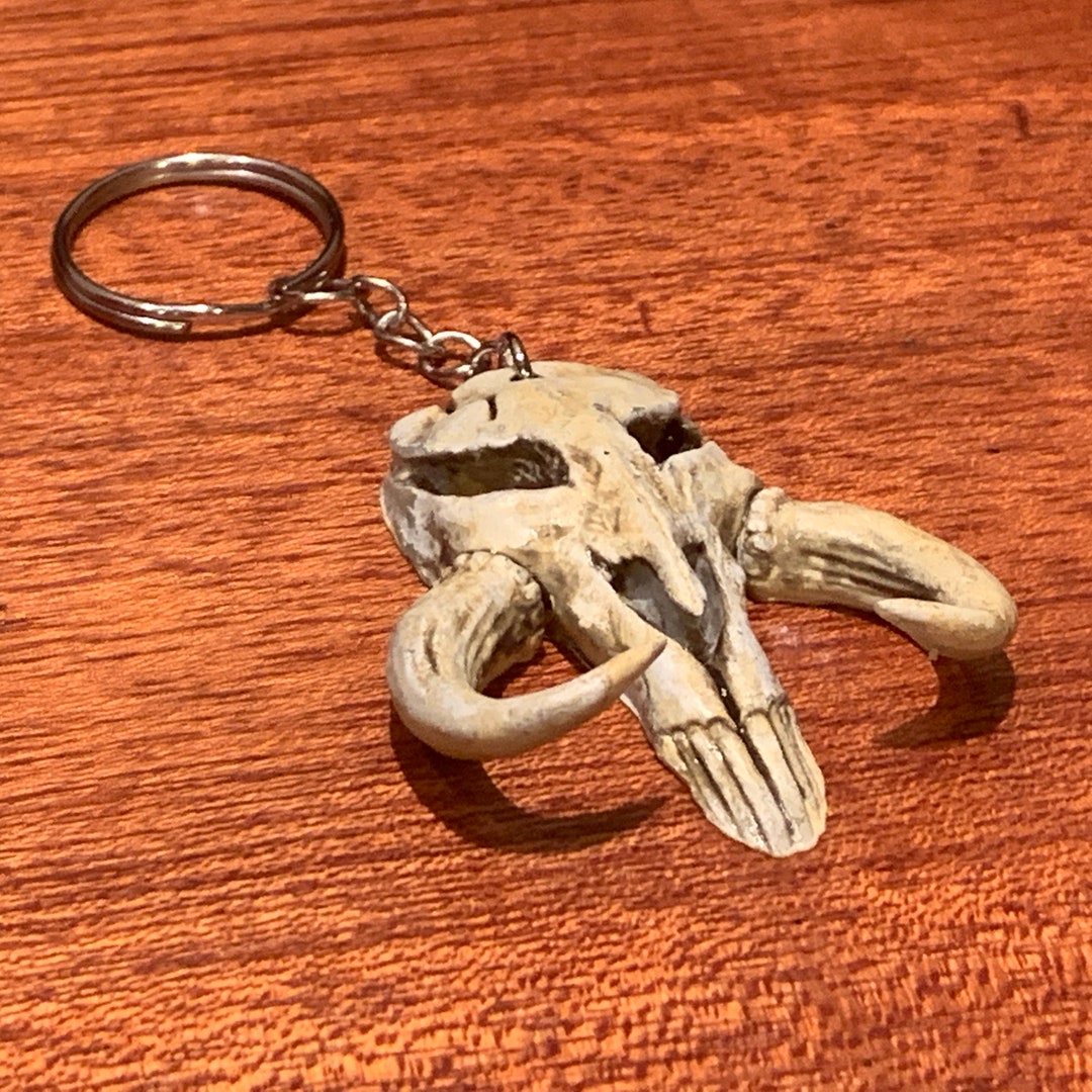 Star Wars MANDALORIAN MYTHOSAUR KEYCHAIN Custom Made Hand Etsy