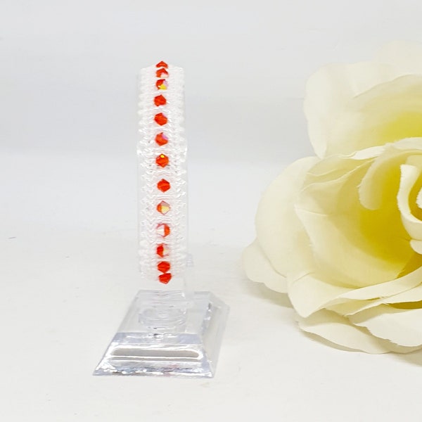 Bracelet rocaille  perles de cristal minimaliste blanc et orange ;mini manchette tissée en main