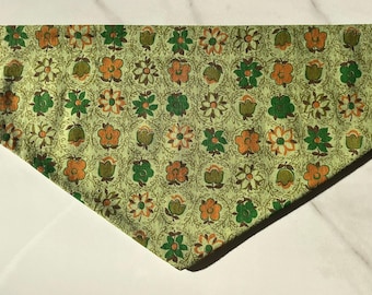 Handmade Cotton Pet Bandana - Through the Collar, Double-Sided for Dogs and Cats