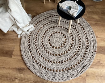 Round Crochet Rug – Handmade Cotton Floor Mat for Rustic or Farmhouse Decor
