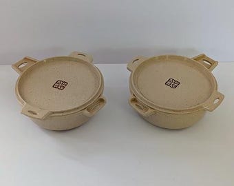 Juego de 2 tazones de 2 tazas con tapa para microondas de la marca Littonware, estilo vintage.