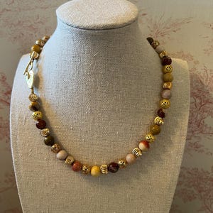Mookaite Jasper necklace 16.5”