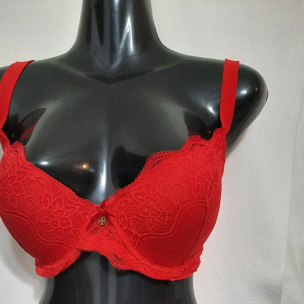 SZ 38D Vintage Red Lace Cover Daisy Fuentes Under Wire Bra