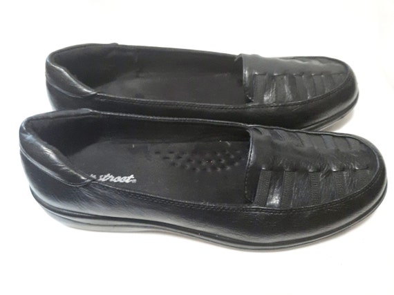 Sz  9.5M\Vintage Women Easy Street Black Flats Lo… - image 3