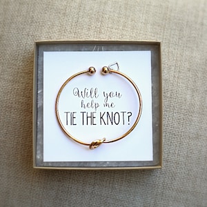 I couldn’t tie the knot without you, bridesmaid proposal, gold, tie the knot, knot bracelet, multiple sets of bridesmaid bracelet