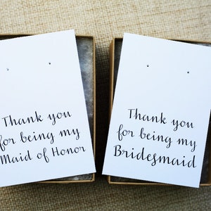 Grazie per essere stata la mia damigella d'onore, proposta di matrimonio per damigella d'onore, biglietto per orecchini, biglietto per collana, scatola portagioielli in carta kraft, regalo per damigella d'onore, fai il grande passo, 2x3"