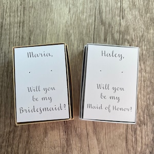 ¿Quieres ser mi dama de honor? Propuesta de dama de honor personalizada, tarjeta para pendientes, caja de joyería kraft, regalo de dama de honor, casarse