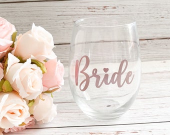 Bridesmaid Wine Glass, Maid of Honor, Bride, Mother of the Bride, Mother of the Groom, Bridesmaid Proposal, Bachelorette Party, Will you be