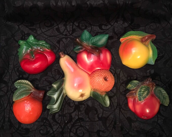 Vintage 60s Chalkware Fruit Wall Plaques Kitchen Decor Bunch Etsy