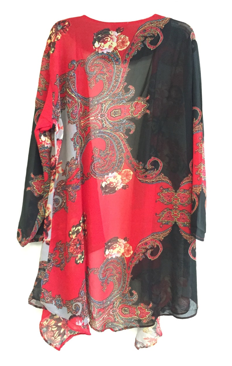 Women/'s Plus Size Jacket Dress Set Embellished With Beads and Sequins.