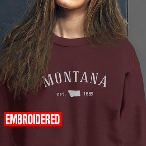 Montana Embroidered Sweatshirt / Est 1889 Vintage Crewneck Sweater