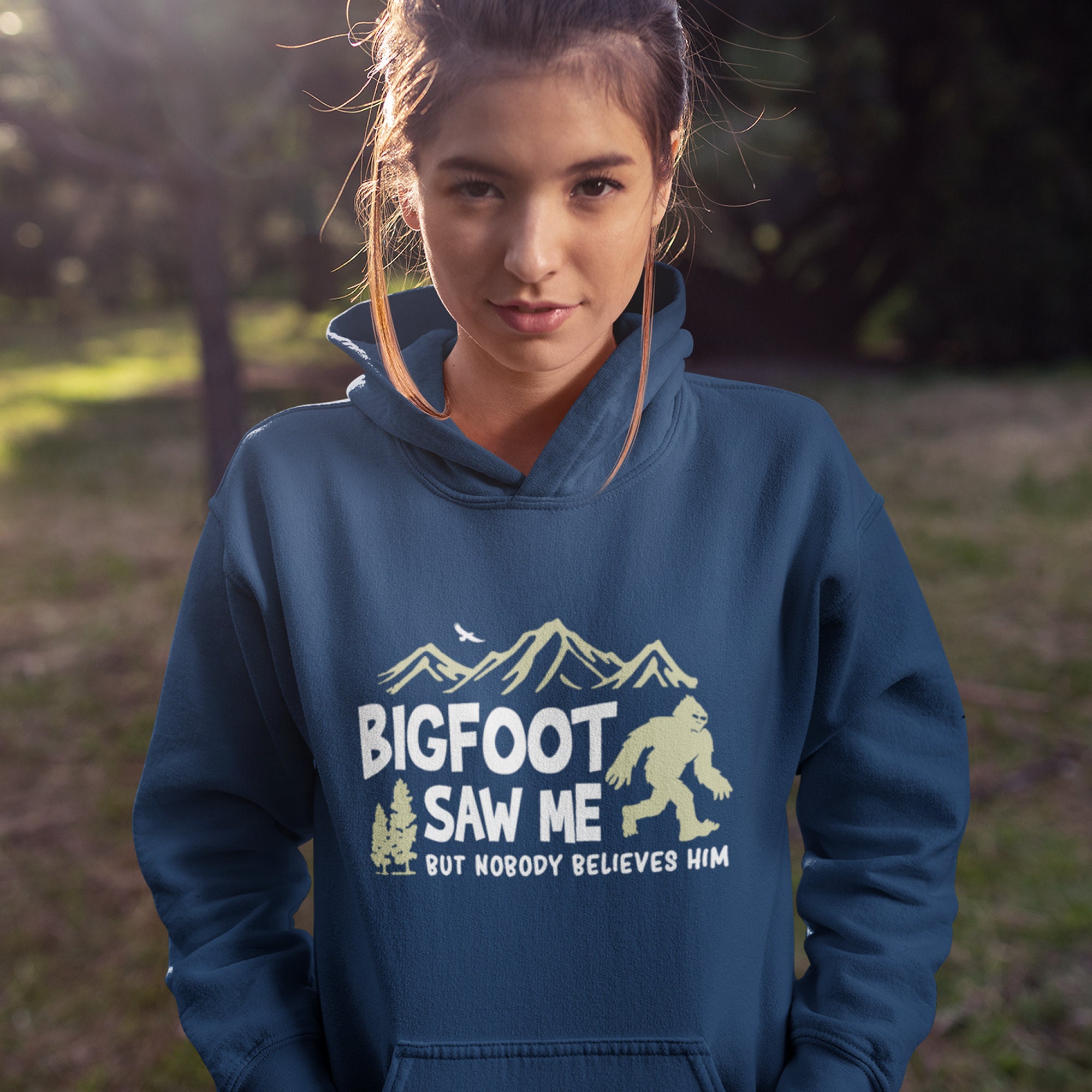  Great Lakes State Michigan Bigfoot Hunter Sasquatch Yeti Tee  Long Sleeve T-Shirt : Clothing, Shoes & Jewelry