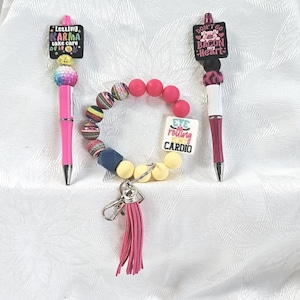 Stylos rigolos, Stylos sarcastiques, Stylos avec dictons amusants, Stylos sarcastiques, Stylos avec perles, Bracelet avec perles