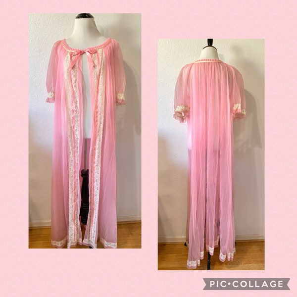 Vintage 1960s Tosca Lingerie Pink Sheer Chiffon Peignoir Robe, Cream Lace Full Length Robe Short Sleeve, Women's Sleepwear Long Robes