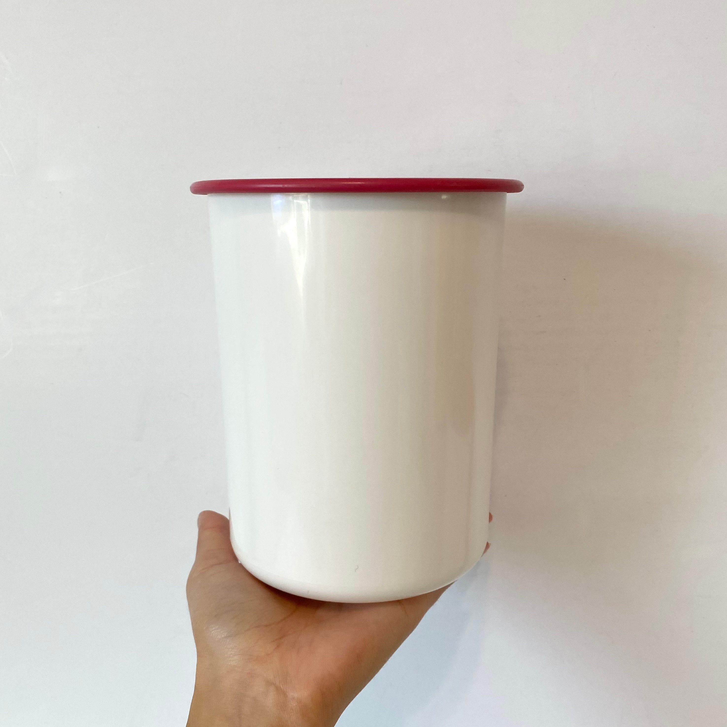 Vintage Tupperware Brand Nesting Cylinder Tupperware, White Plastic  Tupperware With Dark Pink Lids, Vintage Food Storage Containers USA Made 