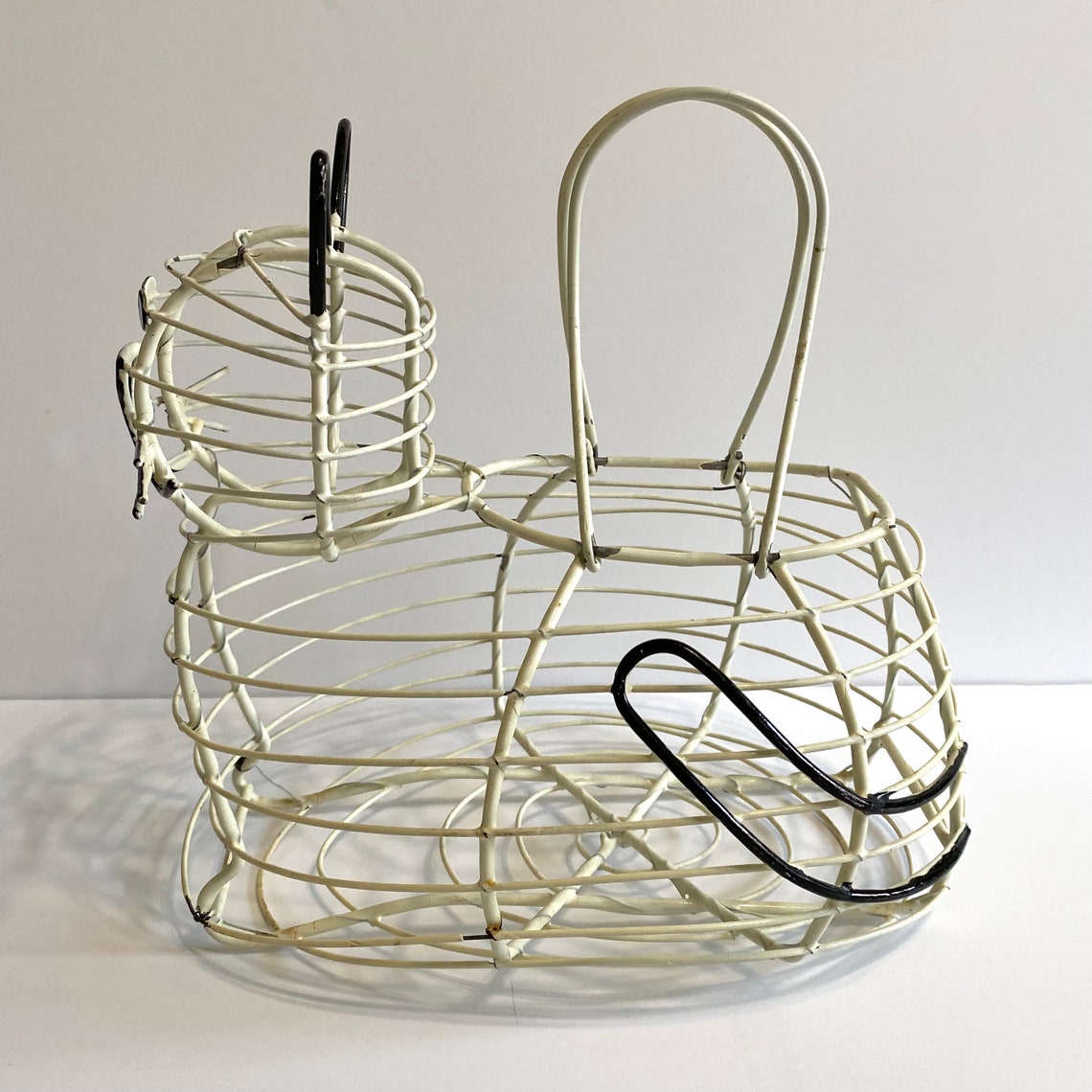 Vintage Rubberized Wire Cat Basket Cat Shaped Egg Basket | Etsy