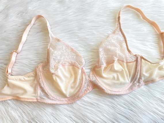 Vintage 1980s Christian Dior Intimates Light Pink Bra New With Tags, dior  Embroidered Sheer & Lace Bra Underwire Bras, Womens Lingerie 
