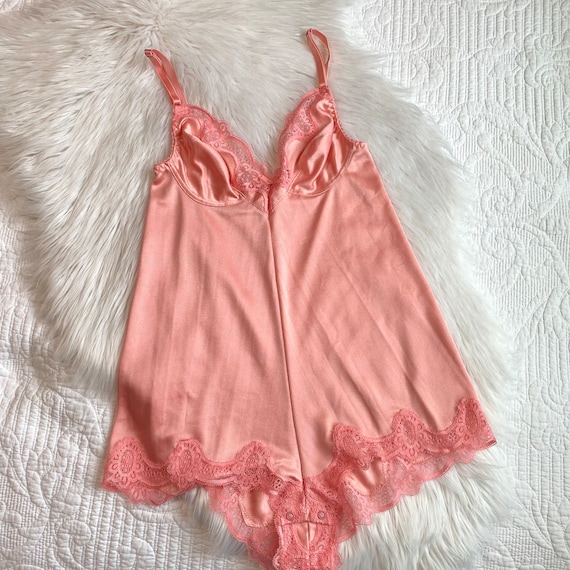Vintage 1980s Warner Salmon Pink Teddy, Pink Nylon & Lace Lingerie Made in  the UK, Women's Intimates/bras/slips 