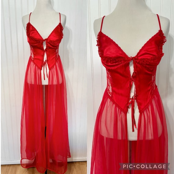 frederick's of hollywood sexy lingerie Frederick's - A queen with curves. 👑 shop our selection of super sexy plus  size lingerie: http://bit.ly/2X9gusN main image 1
