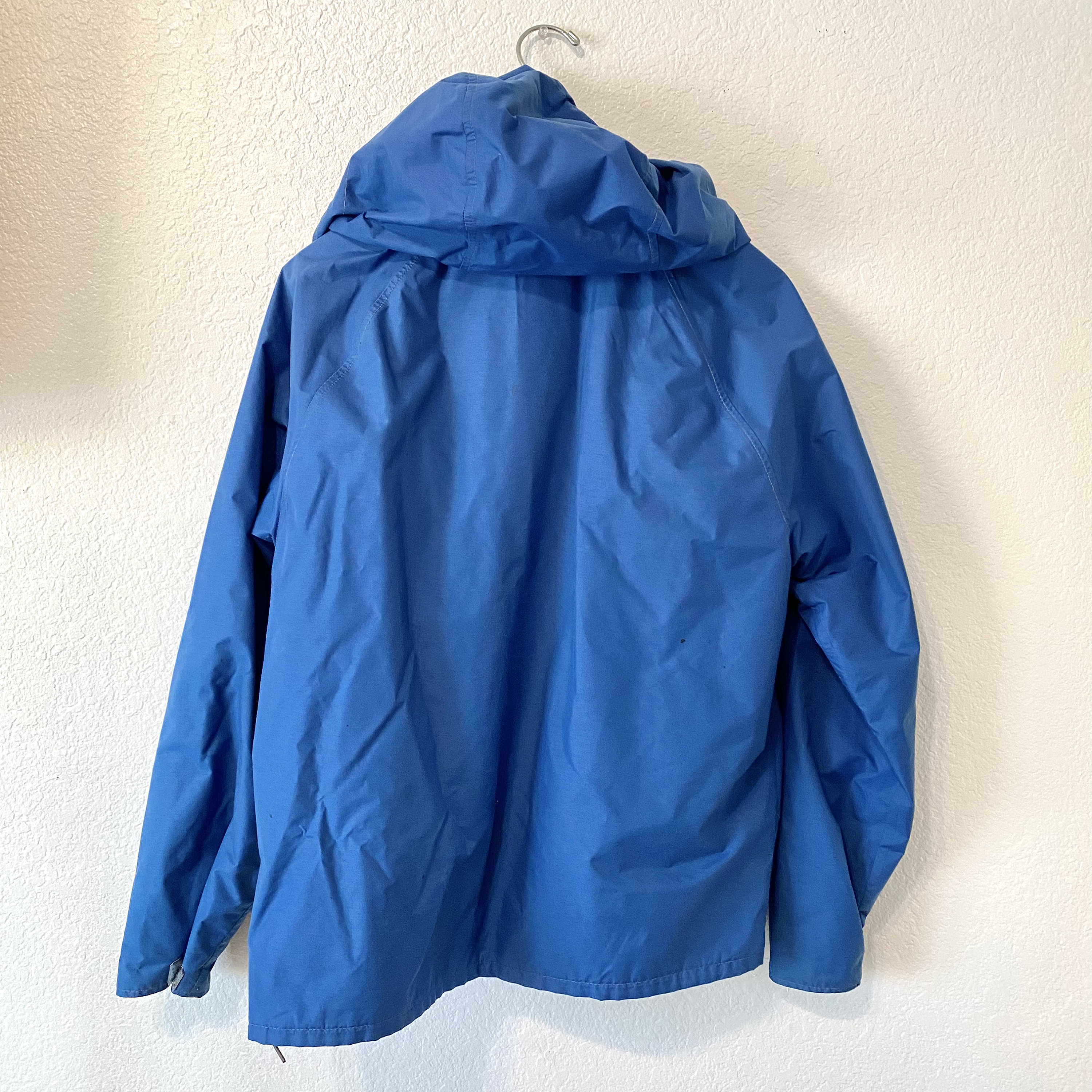 Vintage 80s Columbia Sportswear Gore-tex Blue Windbreaker Vintage 80s Columbia Sportswear Gore-tex Blue Windbreaker