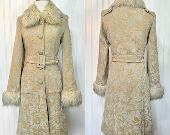 Vintage 90s/Y2K Faux Fur Carpet Coat, Yellow/Gray Floral Leaves Pattern Carpet Coat, Women&#39;s Trench Coat/Over Coat Fur Collar & Wrists