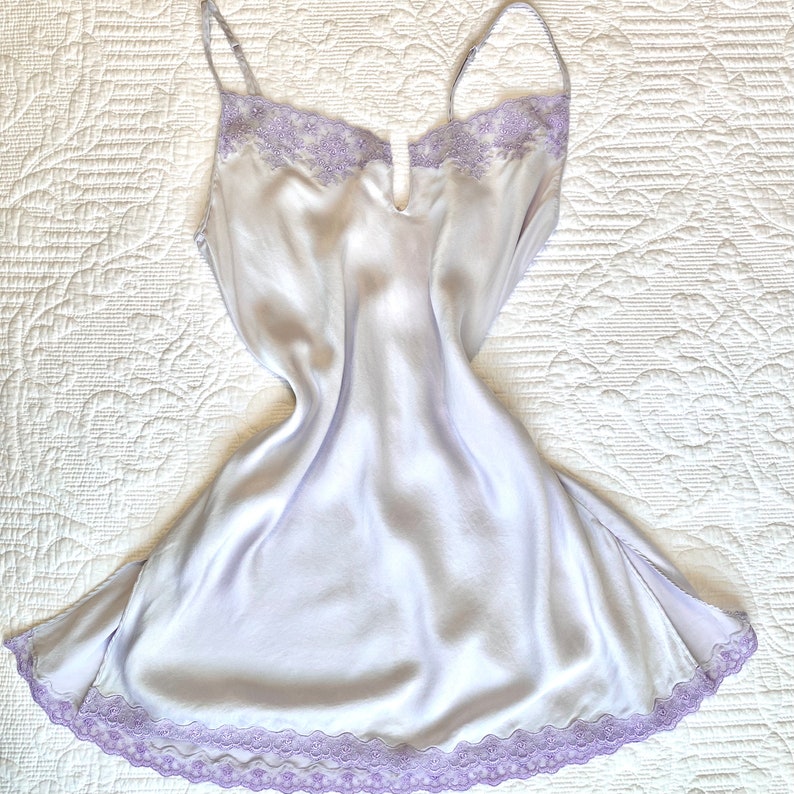 Vintage 2002 Victoria's Secret 100% Silk Lavender Slip Dress, Lace Trim Slip Dress with Slits, Women's Lingerie & Sleepwear, Silk Slips image 5