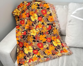 Vintage 60s/70s Retro Floral Tablecloth, Marigold Flower Print Frayed Edge Fringe Hem Square Table Cloth 47" x 47"
