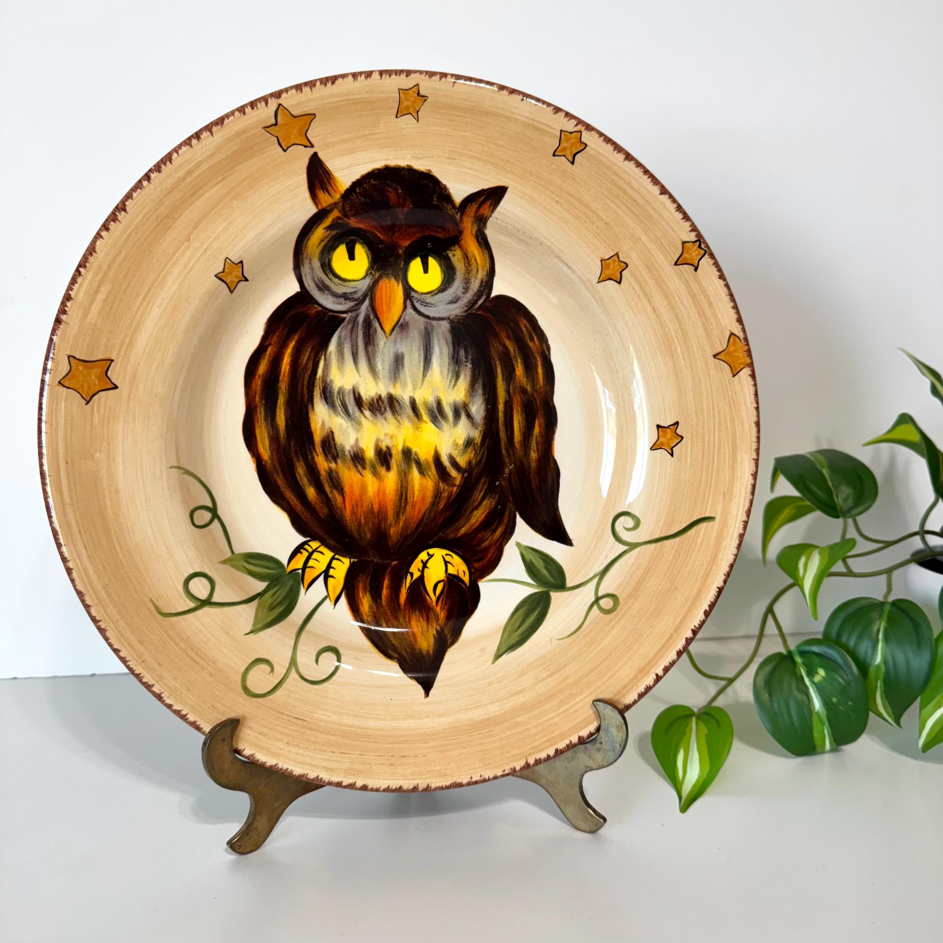 Vintage Tabletops Lifestyles Wicked Hollow Owl Plate, Single Dinner Plate Spooky Whimsigoth Owl Deco