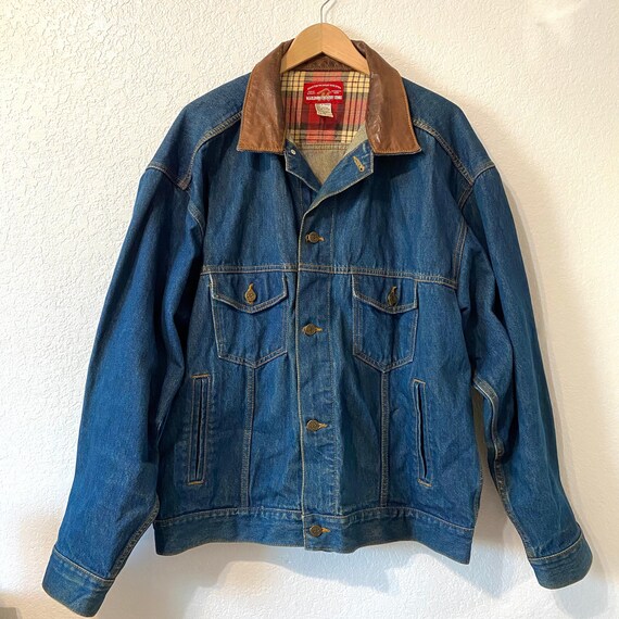 Vintage 80s Marlboro Country Store 