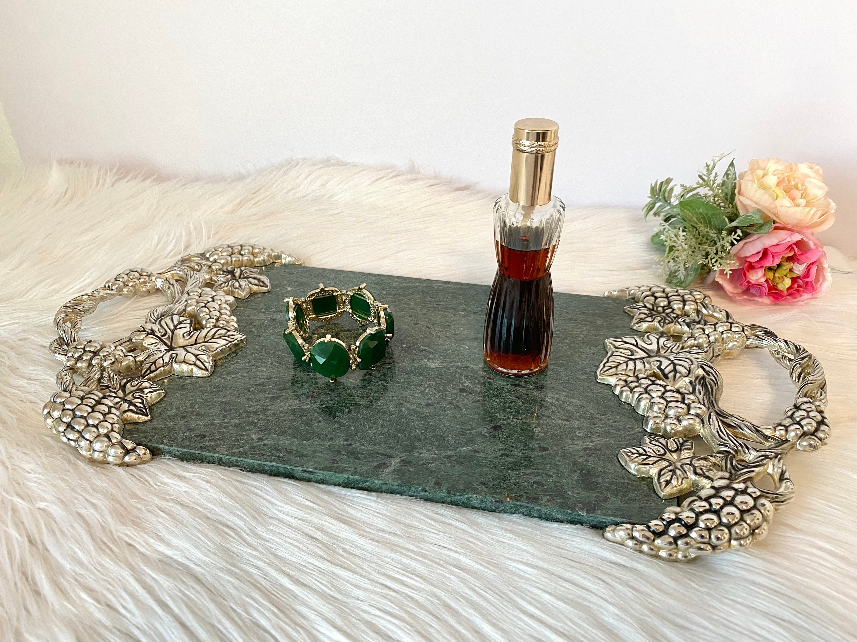 Vintage Godinger Silver Art Co Ltd. Green Marble Slab Tray Vintage Godinger Silver Art Co Ltd. Green Marble Slab Tray