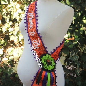 Telaraña de Halloween para baby shower, broche para futura mamá, faja floral para baby shower - faja de maternidad