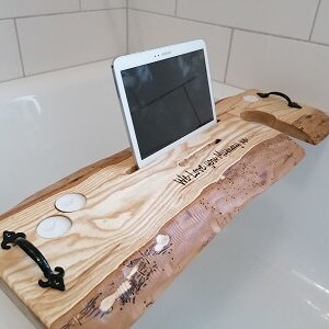 Rustic live edge wooden bath caddy with free engraving personalised message image 3