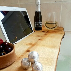 Rustic live edge wooden bath caddy with free engraving personalised message image 2