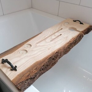 Rustic live edge wooden bath caddy with free engraving personalised message image 4