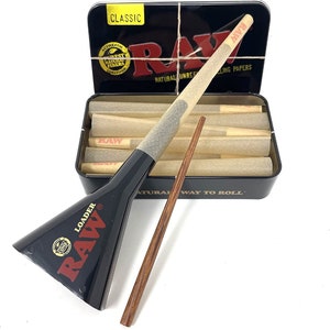 RAW zwart blik met 12-delige set kingsize kegels en lader