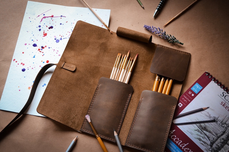 Personalized Leather Paint Brush Roll: Artist Travel Case image 6