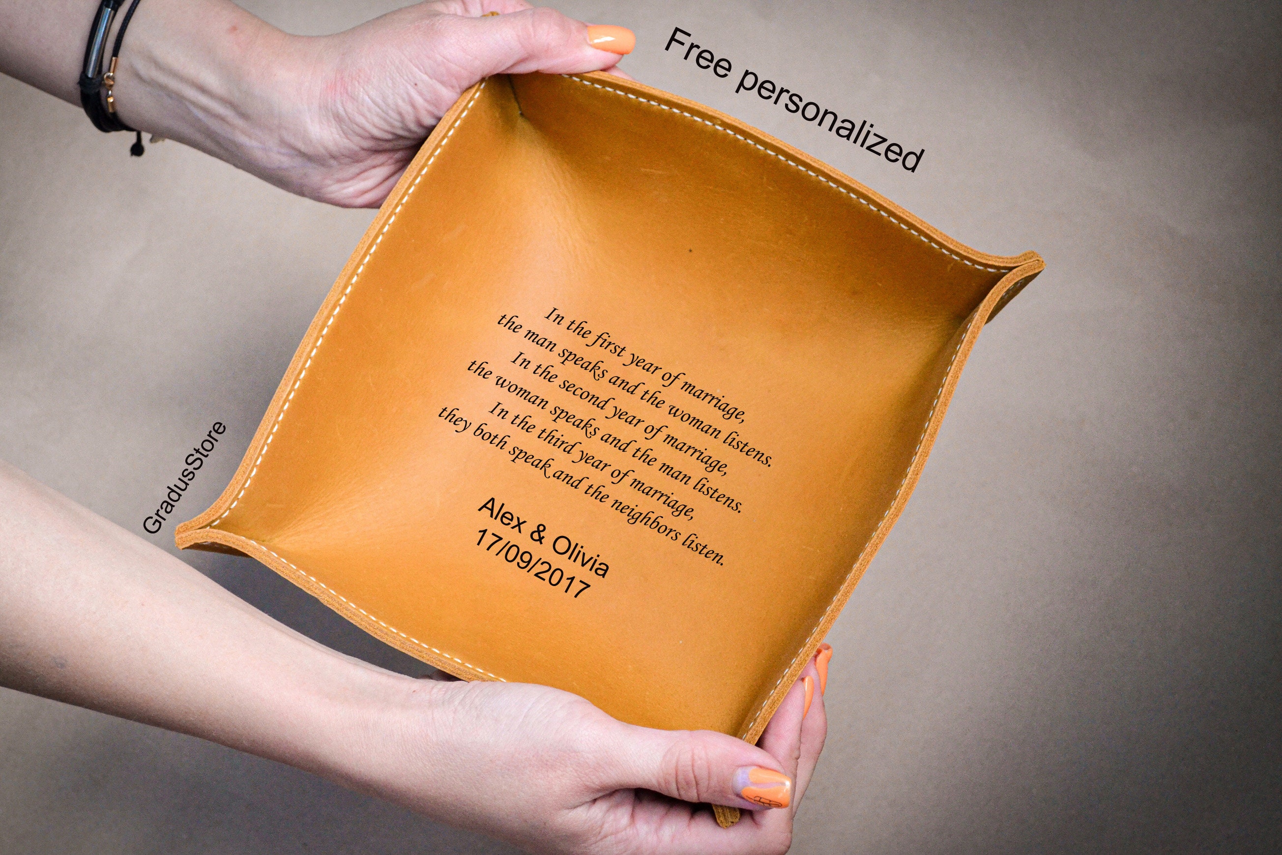 Personalisierte Leder Valet Trey, Tablett Dekor Organisation, 3-D-Jubiläum Geschenk, Vatertagsgeschenk, individuelles Geschenk für ihn, Schreibtisch Organizer
