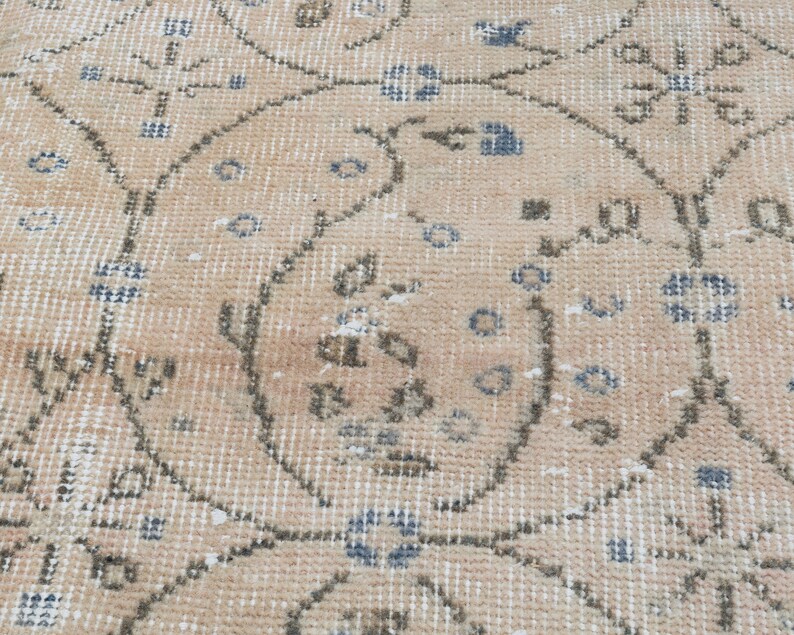 7x10 Vintage Rug, Turkish rug 7x10, Oushak rug, Living room rug, Muted rug, Naturel rug, Antique rug, Floral rug, Turkey rug, Faded rug,1507 image 4