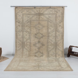 7x10 Turkish Rug, Neutral Vintage Rug, Oushak Rug, Low Pile Rug, Anatolian Rug, Oversized Rug, Beige Rug, Living Room Rug, Antique Rug, 1727