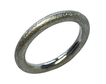 Simple ring, goldsmith work