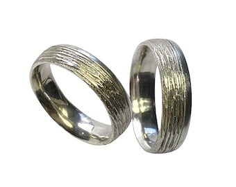 Wedding rings with structure, goldsmith work