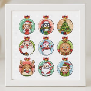 Kerstornamenten Kruissteekpatroon Boomversieringen Ballen Kerstman Rendier Sneeuwpop Set Kleine kaart Beginner Dieren Herten Direct downloaden