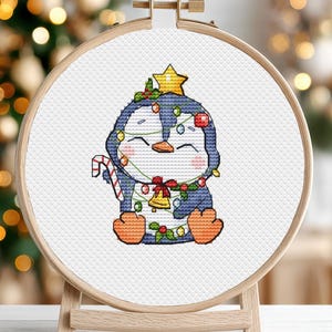 Patrón de punto de cruz de pingüino navideño en PDF para niños, tarjetas pequeñas, guirnalda decorativa, bonito conjunto de invierno, adorno, bordado, descarga instantánea