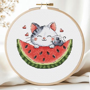 猫 スイカ クロスステッチ パターン 子猫 マウス 夏 かわいい おもしろい 動物 初心者向け 子供 子供部屋 赤ちゃん PDF インスタントダウンロード アート