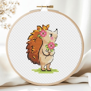 Padrão de ponto cruz de ouriço, animal de fazenda, porquinho pequeno, mini bebê minúsculo, conjunto de cartões infantis de verão, enfeite infantil, floresta selvagem, download instantâneo em PDF